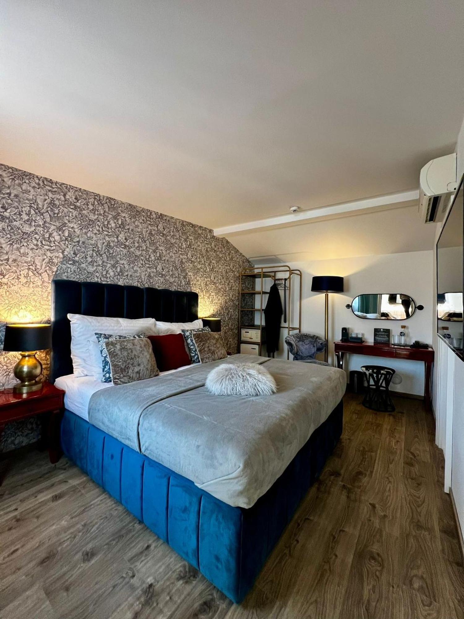 Antik Hotel Praha Exteriér fotografie